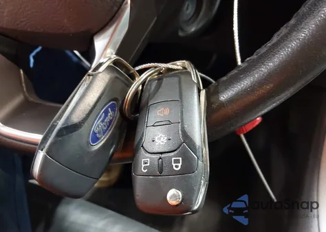 2014 Ford Fusion Se z USA, uszkodzony, nr VIN 3FA6P0HD1ER375101